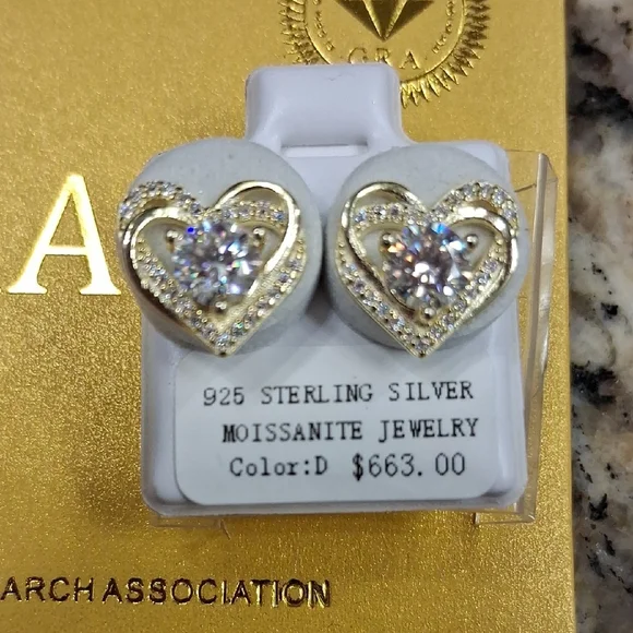 1.0 Ct Gold and Silver Heart Earrings - Picture 1 of 4